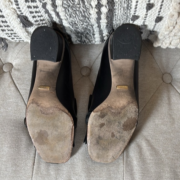 Gucci Heeled Loafers - Picture 10 of 11